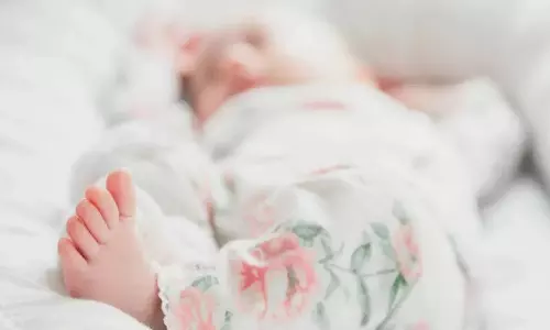 ஆஸ்பத்திரியில் ஆக்சிஜன் குழாய்கள் திருடப்பட்டதால் 20 பச்சிளம் குழந்தைகள் மூச்சுத்திணறலால் அவதி