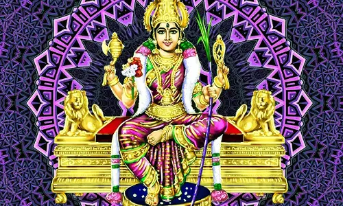 கனவில் வந்த அம்பிகையை தமிழகத்தில் தேடிய பெண்