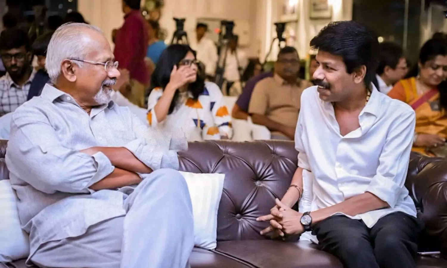 பாலா எப்பவும் ஹீரோதான் - வணங்கான் இசை வெளியீட்டு விழாவில் மணி ரத்னம் பாலா எப்பவும் ஹீரோதான் - வணங்கான் இசை வெளியீட்டு விழாவில் மணி ரத்னம்