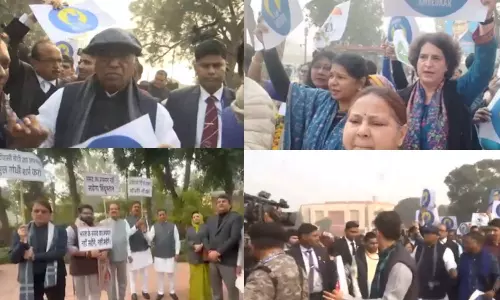 ராகுலை சஸ்பெண்ட் செய்ய பாஜக போராட்டம்.. அமித் ஷா மன்னிப்பு கேட்க காங்கிரஸ் பேரணி - பாராளுமன்றத்தில் பதற்றம்