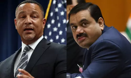 ரூ.2100 கோடி லஞ்சம்: அதானி குழும வழக்கை விசாரித்த அமெரிக்க நீதிபதி பதவி விலகுவதாக திடீர் அறிவிப்பு