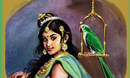 பக்தர்களுக்காக கிளியை தூது அனுப்பும் துர்க்கை