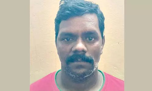 தந்தை இறந்ததை மறைத்து 2 ஆண்டுகளாக பென்சன் ரூ.8.50 லட்சத்தை மோசடியாக எடுத்த இன்ஸ்பெக்டர் மகன் கைது