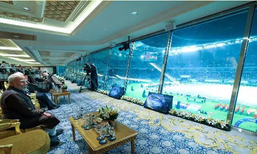 அரேபிய கோப்பை கால்பந்து தொடக்கவிழா: சிறப்பு அழைப்பாளராக பங்கேற்றார் பிரதமர் மோடி