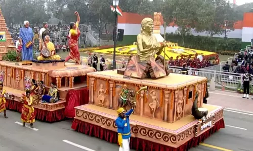 குடியரசு தின அணிவகுப்பில் தமிழ்நாடு ஊர்திக்கு அனுமதி இல்லை