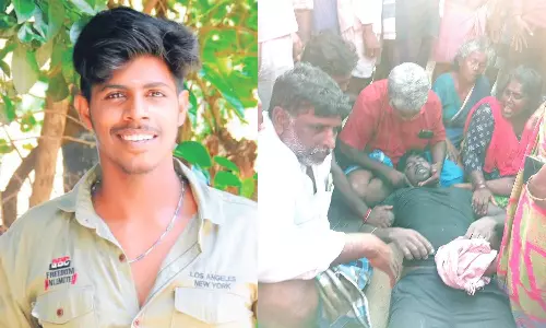 பக்கிங்காம் கால்வாயில் தவறி விழுந்த வாலிபர் உடல் மீட்பு: மேலும் 2 பேரை தேடும் பணி தீவிரம்