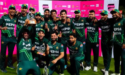 தென் ஆப்பிரிக்காவை ஒயிட்வாஷ் செய்த முதல் அணி.. வரலாற்று சாதனை படைத்த பாகிஸ்தான்