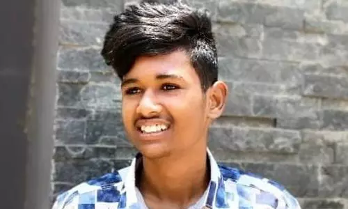 காவிரி ஆற்றில் மாயமான பள்ளி மாணவர்களை 2-வது நாளாக தேடும் பணி தீவிரம்- ஒருவர் உடல் மீட்பு