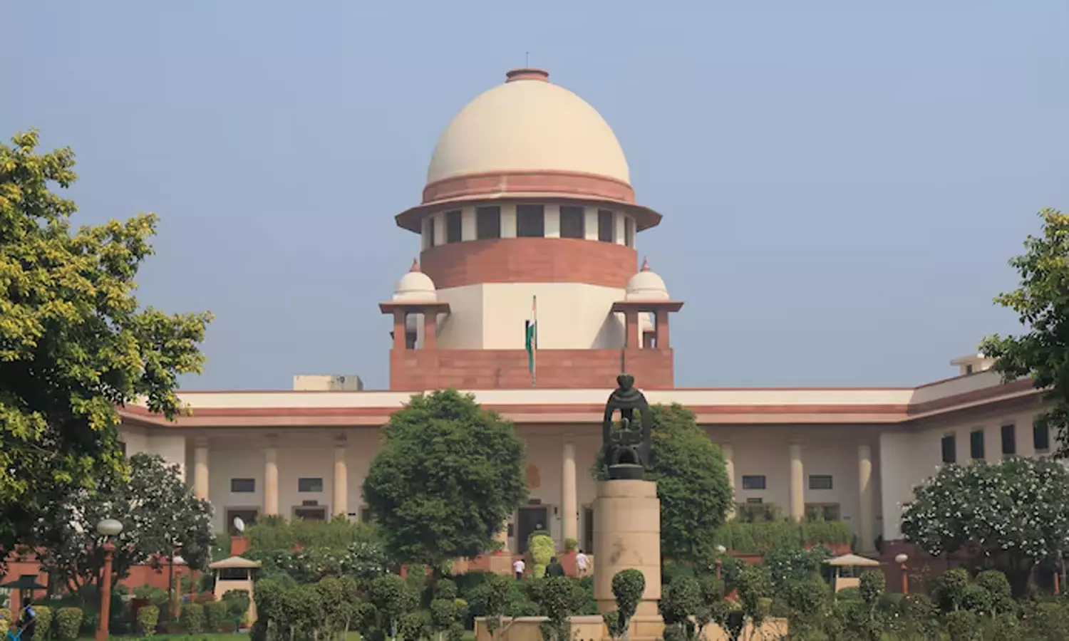 தேர்தல் விதிகளில் திருத்தம்: சுப்ரீம் கோர்ட்டில் வழக்கு தொடுத்த காங்கிரஸ் தேர்தல் விதிகளில் திருத்தம்: சுப்ரீம் கோர்ட்டில் வழக்கு தொடுத்த காங்கிரஸ்