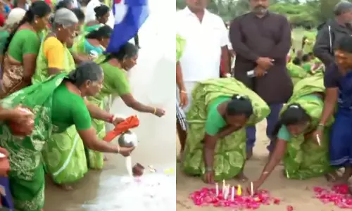 சுனாமி பேரழிவின் 20-ம் ஆண்டு நினைவு தினம்: கடற்கரையில் பொதுமக்கள் அஞ்சலி