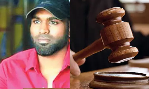 ரெயில் முன்பு தள்ளி மாணவி கொலை- சதீஷ் குற்றவாளி என தீர்ப்பு