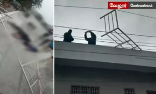 வேலூரில் மின்சாரம் தாக்கி இளைஞர்கள் உயிரிழப்பு