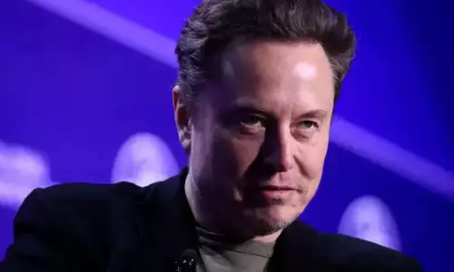 அமெரிக்கர்களின் வேலையை பறிக்கும் வெளிநாட்டு ஊழியர்கள்.. சி.இ.ஓ. கேள்விக்கு மஸ்க் சொன்ன பதில்