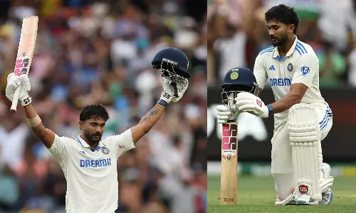 நிதிஷ்குமார் அசத்தல் சதம்: முதல் இன்னிங்சில் இந்திய அணி 9 விக்கெட் இழப்பிற்கு 358 ரன்கள் சேர்ப்பு