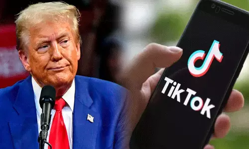 டிக்டாக் செயலியை தடைசெய்யும் சட்டம்: உத்தரவை ஒத்திவைக்க கோரும் டிரம்ப்