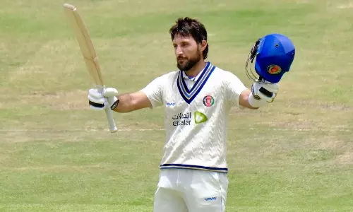 ரஹமத் ஷா, ஹஷ்மதுல்லா அபாரம்: மூன்றாம் நாள் முடிவில் ஆப்கானிஸ்தான் 425/2