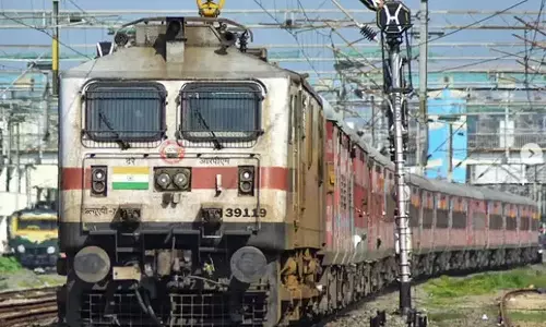 வைகை எக்ஸ்பிரஸ் ரெயில் மேல்மருவத்தூரில் நின்று செல்லும்: தெற்கு ரெயில்வே