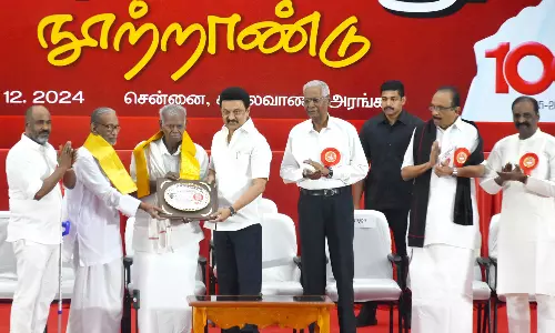 அரசியல் வேறுபாடுகளை தாண்டி நல்லக்கண்ணு அனைவருக்கும் வழிகாட்டியாக விளங்குகிறார்- மு.க.ஸ்டாலின் புகழாரம்