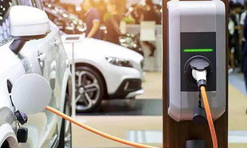 2024 ரீவைண்ட்: 26.5 சதவீதம் வளர்ச்சி.. விற்பனையில் மாஸ் காட்டிய எலெக்ட்ரிக் வாகனங்கள்