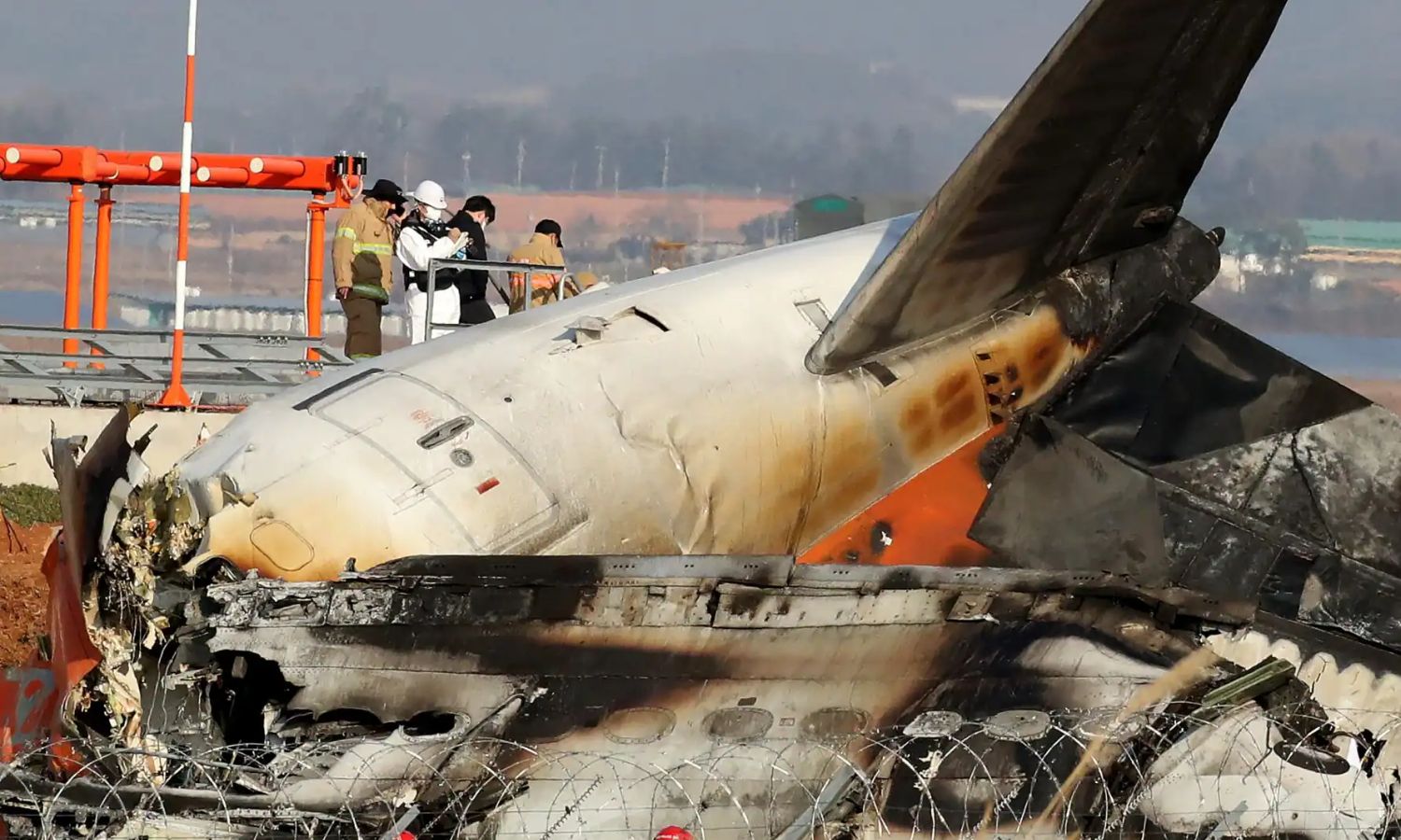 MAYDAY அறிவித்த விமானி.. 179 பேரை பலிகொண்ட தென் கொரிய விமான விபத்தின் திக் திக் நிமிடங்கள்