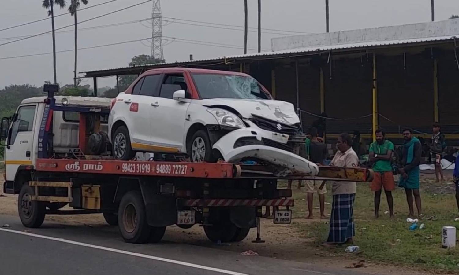 தாராபுரம் அருகே விபத்து: ஒருவர் பலி, 5 பேர் காயம்