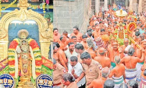 ஸ்ரீரங்கம் ரெங்கநாதர் கோவிலில் இன்று பகல்பத்து உற்சவம் கோலாகல தொடக்கம்