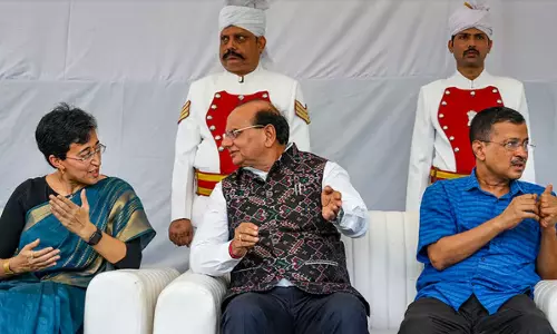 ஆளுநர் மாளிகை பாஜகவின் பினாமி ஆபீஸ்.. தற்காலிக முதல்வர் எனக் கூறிய சக்சேனாவுக்கு அதிஷி பதிலடி