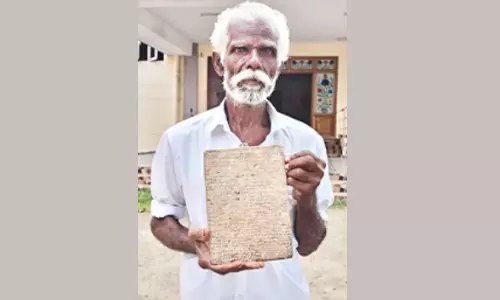 சோழர் கால செப்பு பட்டயத்தை வைத்து சொத்தை மீட்ட முதியவர்