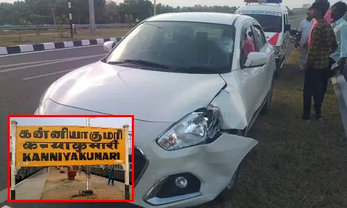 சுற்றுலா வந்தவர்களை நடுரோட்டில் நின்று புகைப்படம் எடுத்த நபர் கார் மோதி உயிரிழப்பு