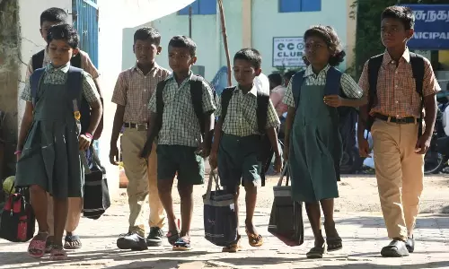 திட்டமிட்டபடி நாளை பள்ளிகள் திறக்கப்படும்- பள்ளி கல்வித்துறை அறிவிப்பு