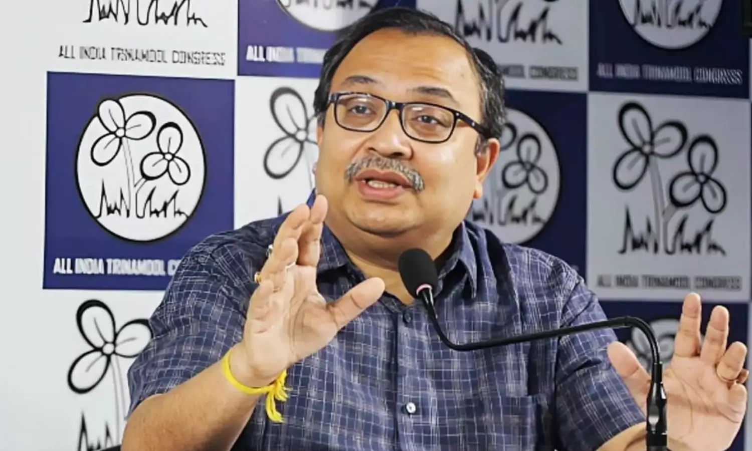 வங்கதேசம் கைது செய்த இந்து சாமியாரின் வழக்கறிஞரை சந்தித்த திரிணாமுல் காங்கிரஸ் தலைவர்