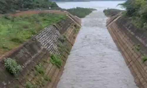 ஏரிகள் முழுவதும் நிரம்பியதால் கிருஷ்ணா நீர் பெறுவது நிறுத்தம்