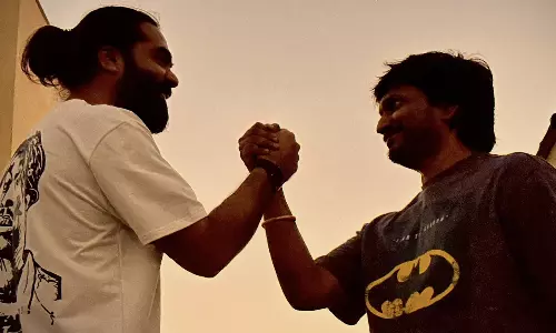 சிம்புவுடன் கைகோர்த்த தேசிங்கு பெரியசாமி - புகைப்படம் வைரல்