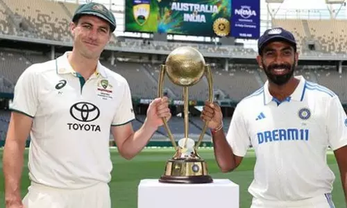 சிட்னி டெஸ்ட்: டாஸ் வென்ற இந்தியா பேட்டிங் தேர்வு