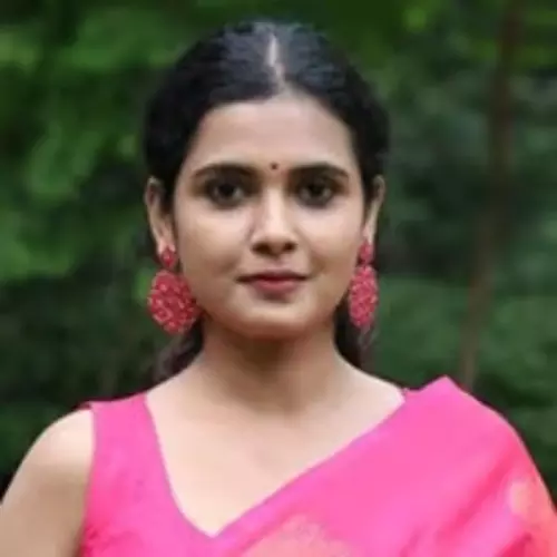 அனுஸ்ரேயா ராஜன் அனுஸ்ரேயா ராஜன்