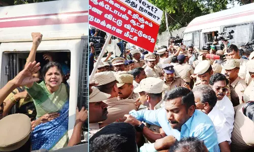 சவுமியா அன்புமணி உள்ளிட்ட 297 பேர் மீது போலீசார் வழக்கு பதிவு