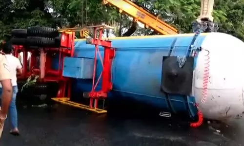 கேஸ் டேங்கர் லாரி விபத்து- கோவையில் பள்ளிகளுக்கு விடுமுறை அறிவிப்பு