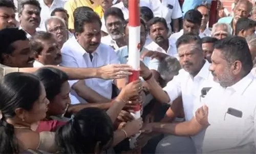 பாலமேடு ஜல்லிக்கட்டு - முகூர்த்தக்கால் நட்டு பணிகளை தொடங்கி வைத்தார் அமைச்சர் மூர்த்தி
