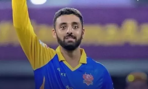 விஜய் ஹசாரே டிராபி: வருண் சக்கரவர்த்தி பந்துவீச்சில் மிசோரத்தை சுருட்டியது தமிழகம்