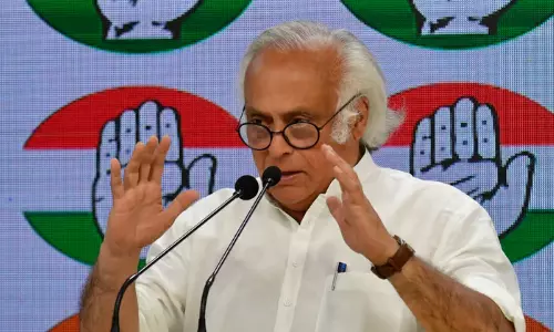அடமானம் வைத்த நகை பறிபோகும் நிலை.. நேரடியாக பெண்களின் தாலியை திருடும் மத்திய அரசு -ஜெய்ராம் ரமேஷ்
