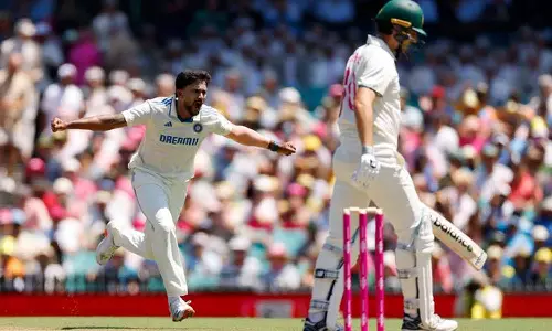 இந்தியா அபார பந்து வீச்சு: முதல் இன்னிங்சில் ஆஸி, 181 ரன்களில் ஆல் அவுட்