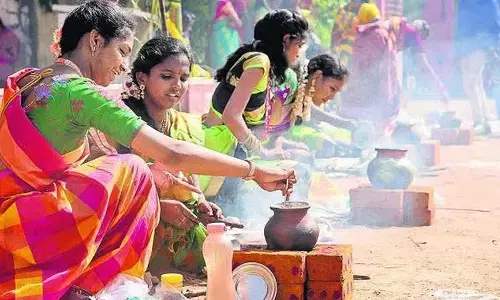 தவெக சார்பில் சமத்துவ பொங்கல் விழா- நலத்திட்ட உதவிகள் வழங்கப்பட்டன