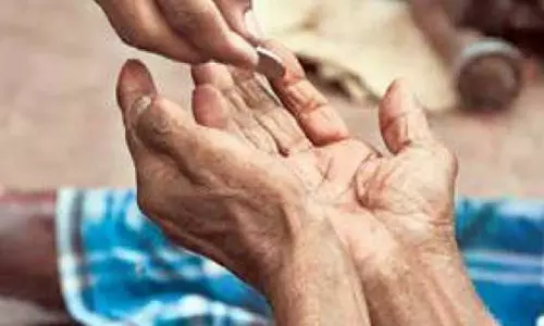 பிச்சைக்காரர்கள் பற்றி தகவல் கொடுத்தால் 1000 ரூபாய் வெகுமதி.. மக்களிடையே வரவேற்பு