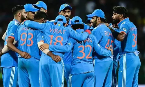 இங்கிலாந்து, சாம்பியன்ஸ் டிராபி தொடரில் இடம்பெறும் இந்திய வீரர்கள் குறித்து வெளியான தகவல்