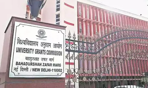 துணைவேந்தர் தேடுதல் குழுவை கவர்னரே நியமிப்பார் - யுஜிசி புதிய விதியில் தகவல்