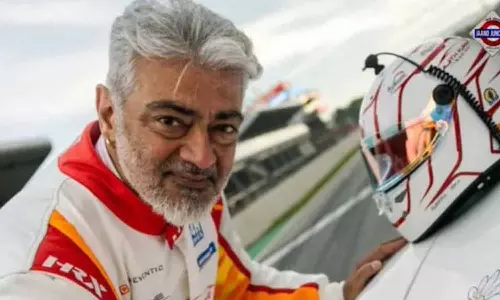 துபாய் கார் பந்தயம் - மீண்டும் பயிற்சியில் ஈடுபட்ட அஜித் குமார்