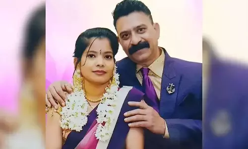 திருமண நாளை கொண்டாடிவிட்டு கணவன்-மனைவி தற்கொலை: உருக்கமான தகவல்கள்