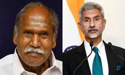 காரைக்கால் மீனவர்களை மீட்கக்கோரி மத்திய அரசுக்கு புதுச்சேரி முதலமைச்சர் கடிதம்