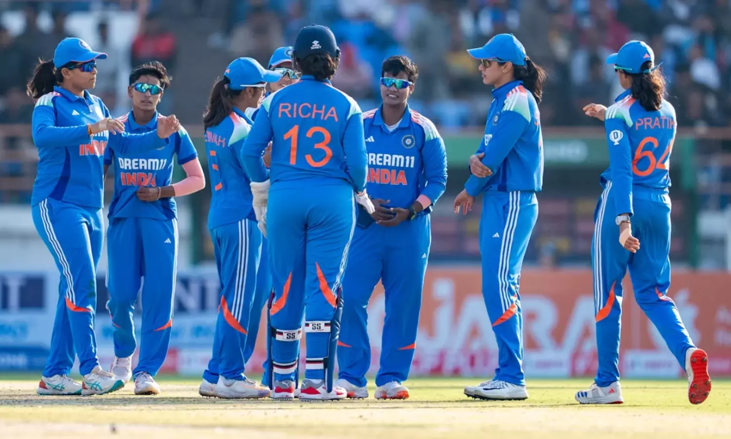 மகளிர் கிரிக்கெட்: அயர்லாந்துக்கு எதிரான ஒருநாள் தொடரை கைப்பற்றி இந்தியா அசத்தல்