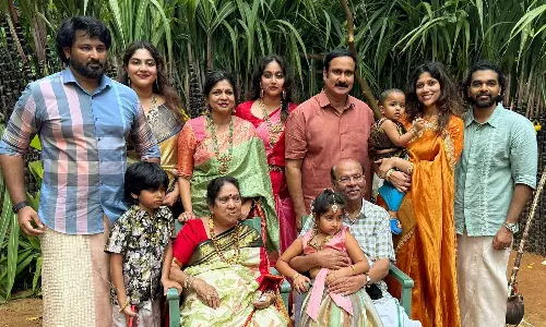 தைலாபுரத்தில் குடும்பத்தினருடன் பொங்கல் விழாவை கொண்டாடிய பாமக நிறுவனர் ராமதாஸ்